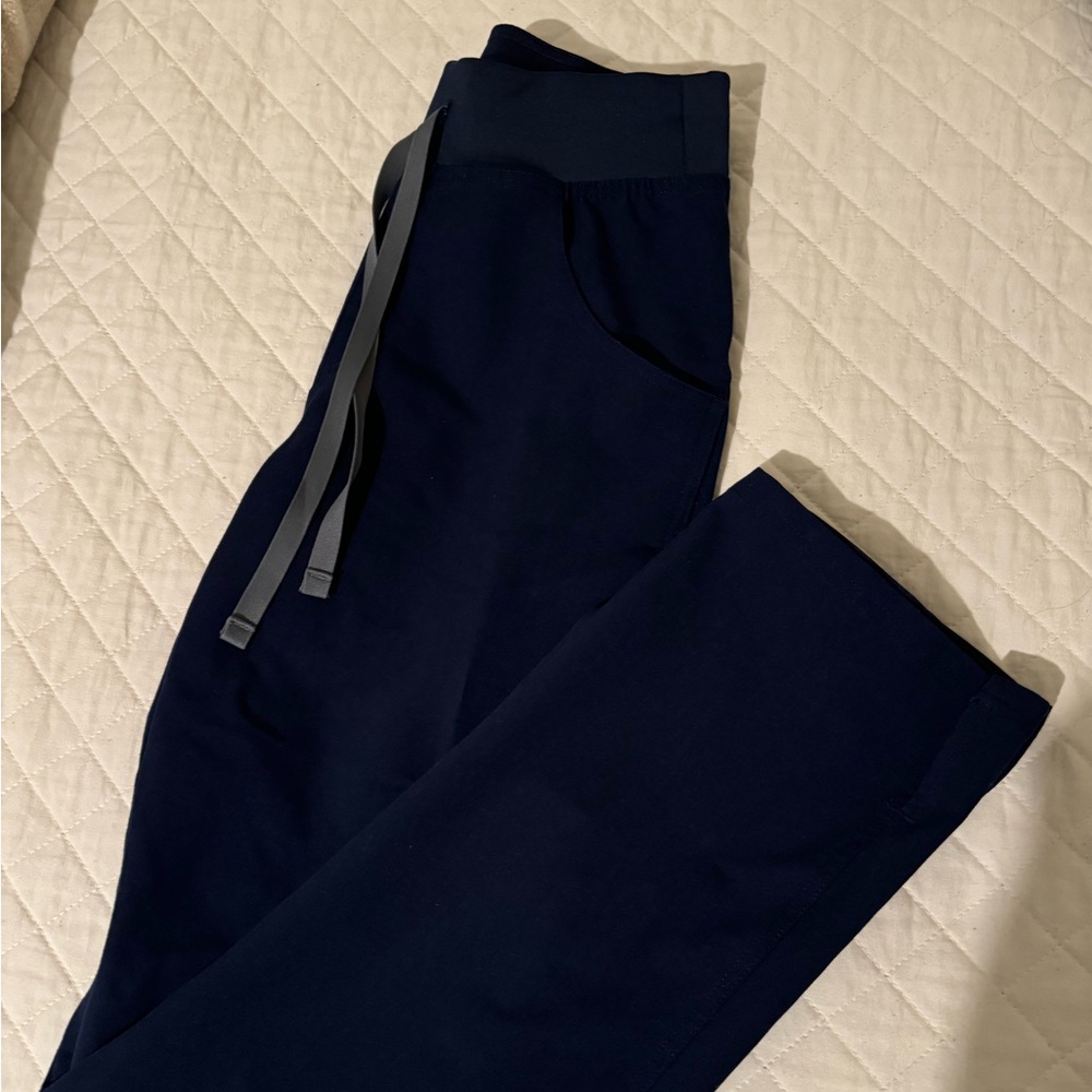 Figs Kade Pants Navy XS High Waisted Regular